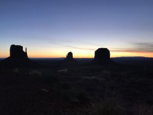 Tse Bii' Ndzisgaii, valley of the rocks, photo tours, Phillips Photo Tours, photographing Monument Valley